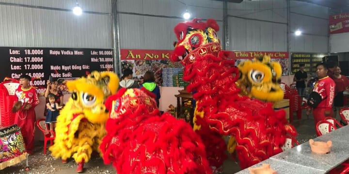 Múa lân khai trương công ty giá rẻ tại Ninh Bình