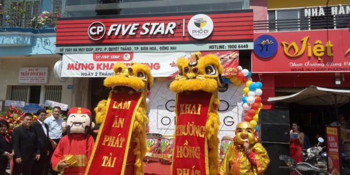 Đoàn lân sư rồng chuyên nghiệp tại Hà Nội