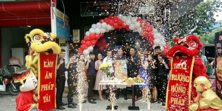 Múa lân khai trương công ty giá rẻ tại Hải Phòng