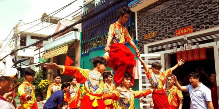 Múa lân I Cho thuê đội lân giá rẻ tại Gia Lai