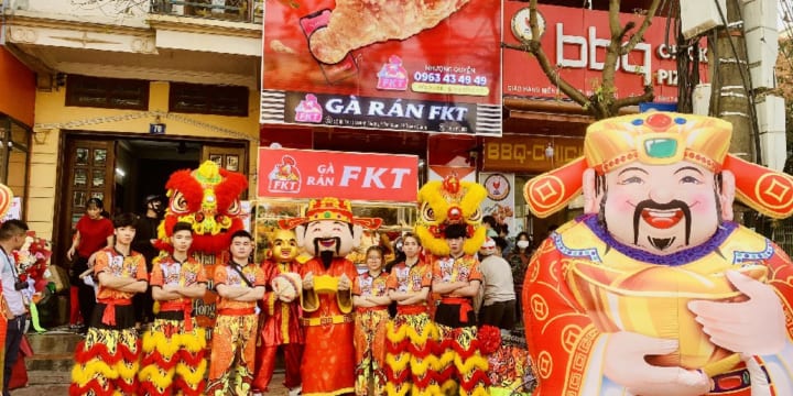 Tổ chức múa lân khai trương tại Tuyên Quang | Gà Rán FKT